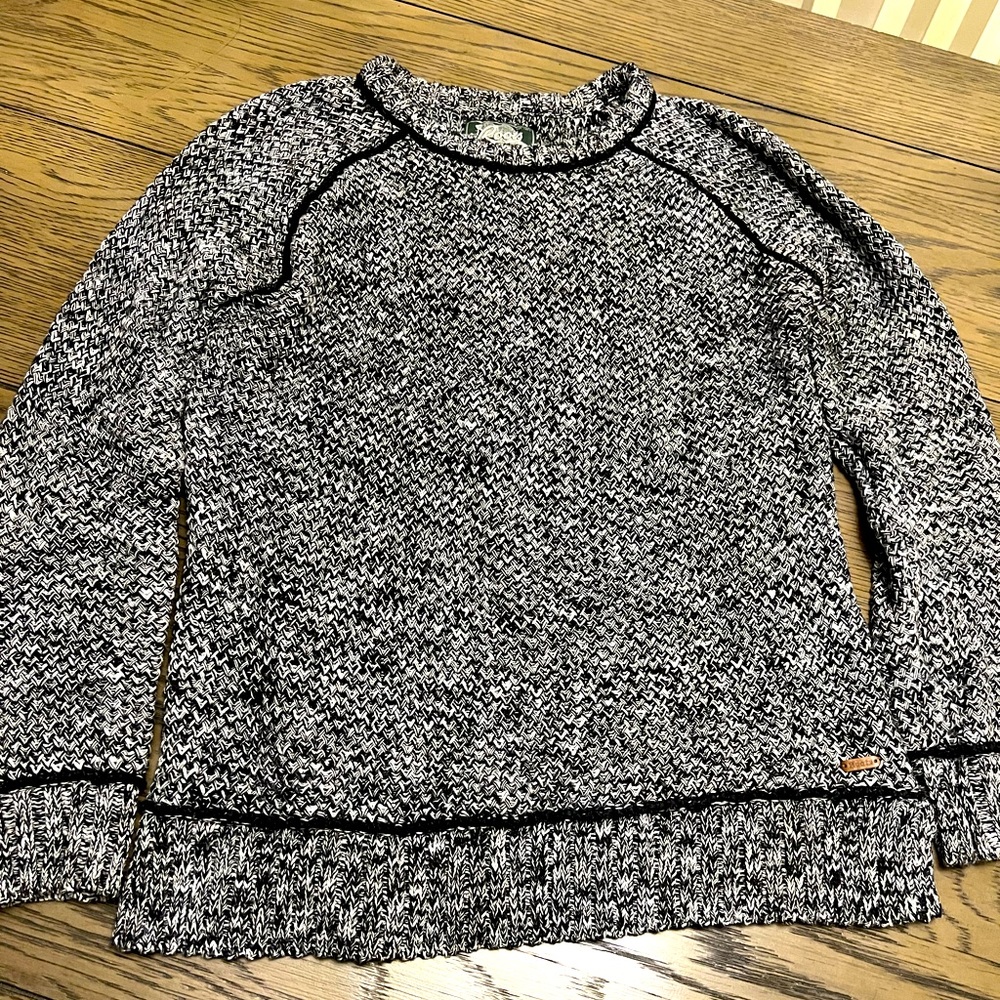 Roots salt and pepper sweater. Longer length